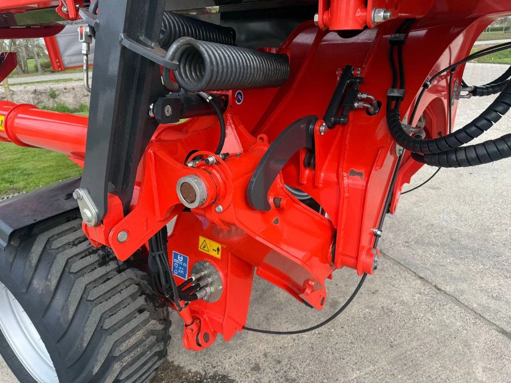 Kuhn Merge Maxx 950 Bandhark Schwader 410 uur!! Kenteken