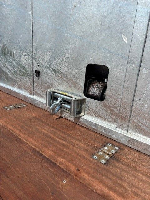 Volvo FL280 oprijwagen