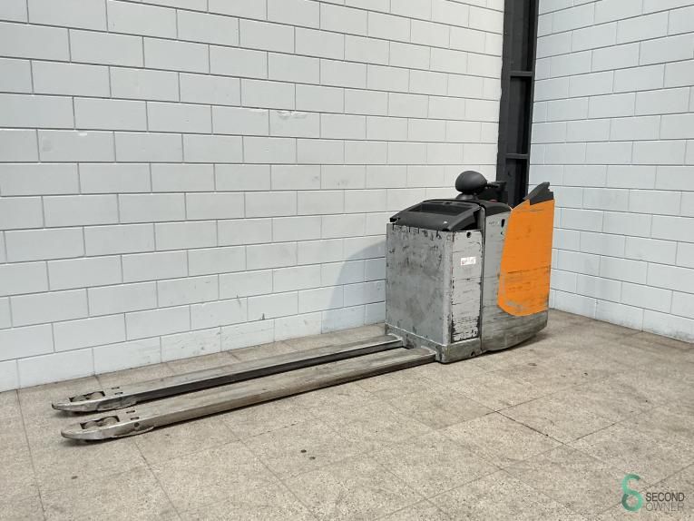 Pallet trucks Electric Still EXU-S24 2018
