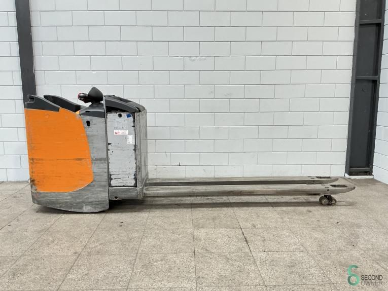 Pallet trucks Electric Still EXU-S24 2018