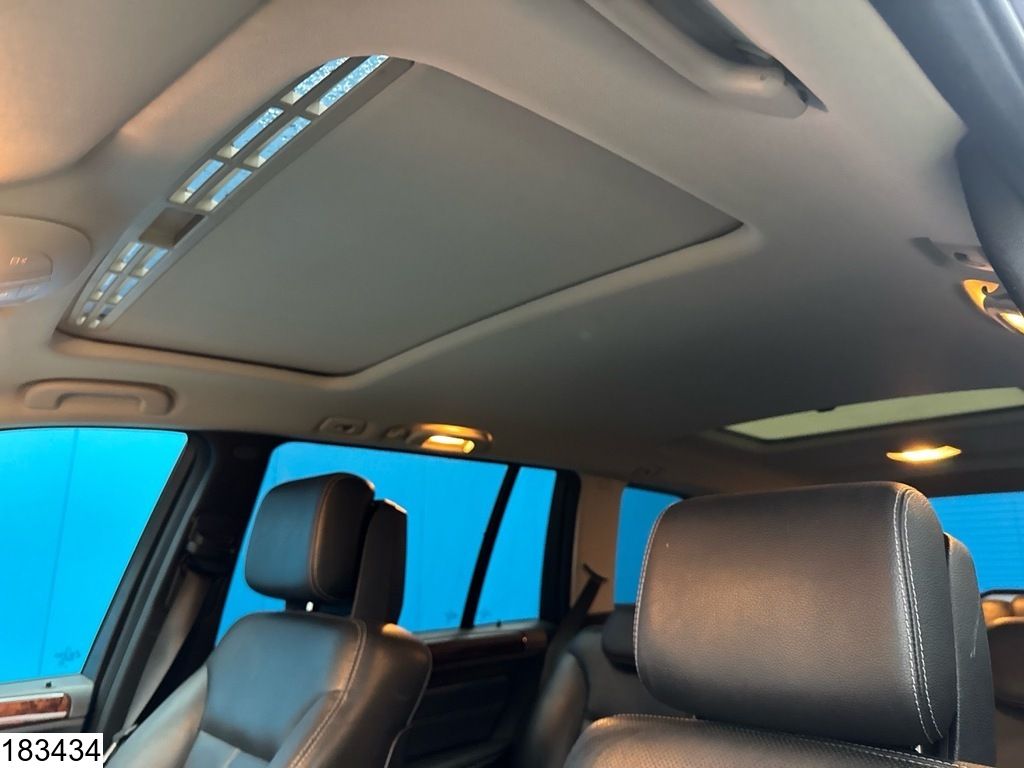 Mercedes ? GL 450 CDI V8, 3997 CC, 4 Matic, 7 Seater