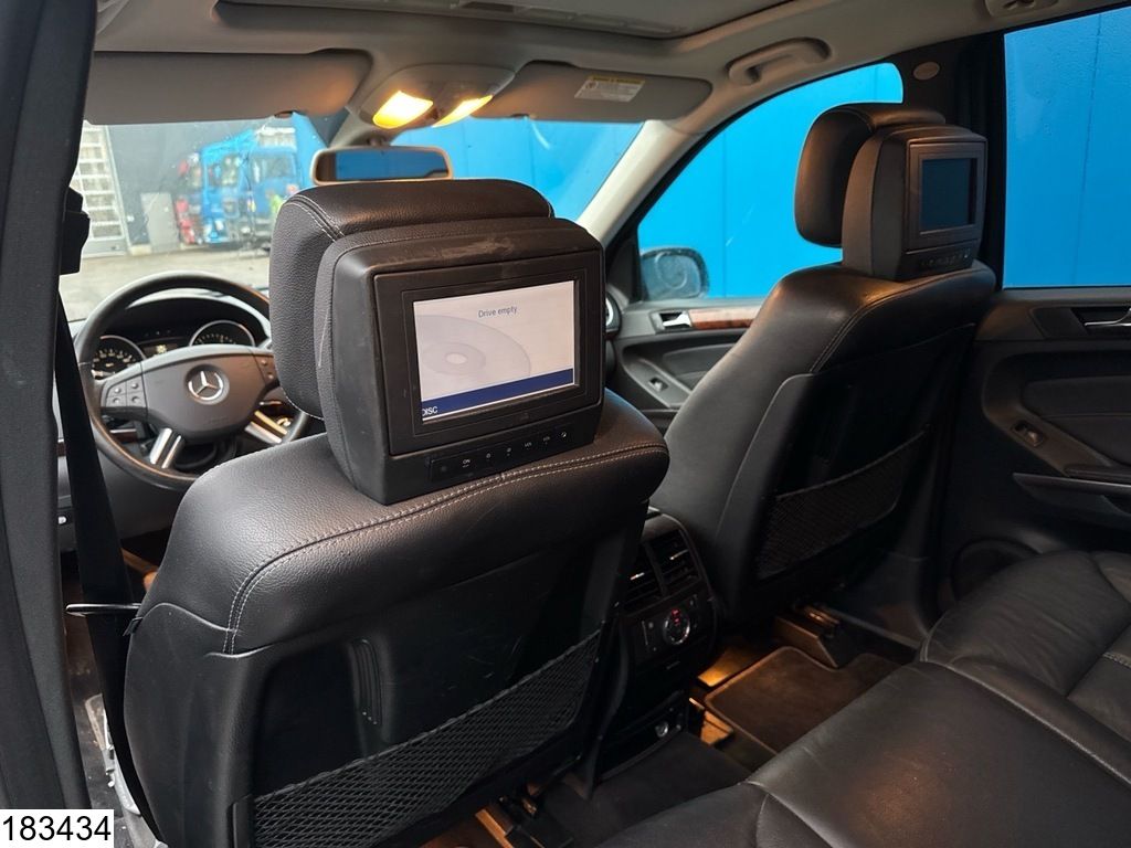 Mercedes ? GL 450 CDI V8, 3997 CC, 4 Matic, 7 Seater