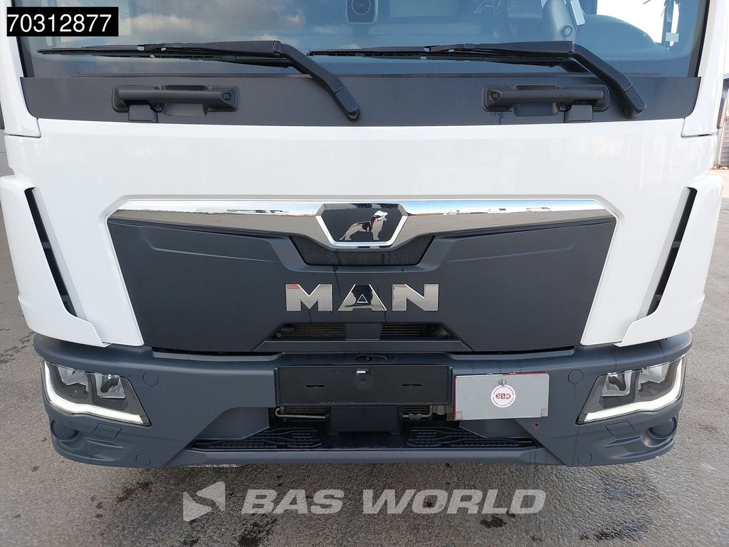 MAN TGL 12.250 4X2 12tonner 1500kg Ladebordwand Automatic Euro 6