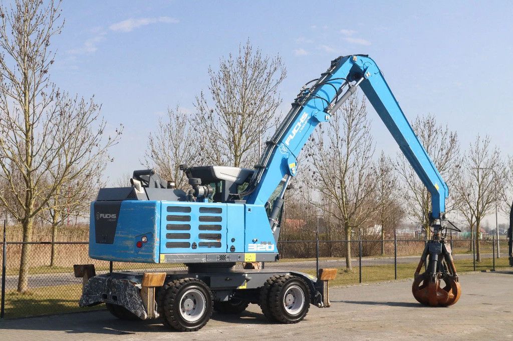 Fuchs MHL 320 T4F | PEEL GRAB | UMSCHLAG | GOOD TIRES