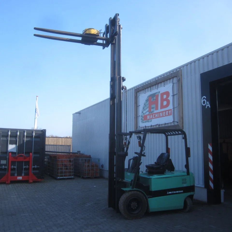 Mitsubishi FB30K, elek., triplex, side shift, HH 4.70 mtr.
