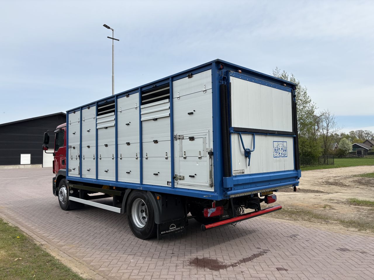 MAN TGM 18.340 4X2 C RIJBEWIJS Veewagen