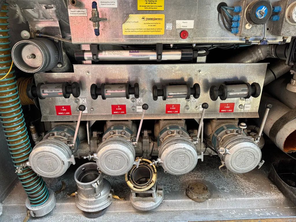 ROHR FUEL Kraftstoff Benzin/Diesel 26.000L 4 Rooms ADR Pump