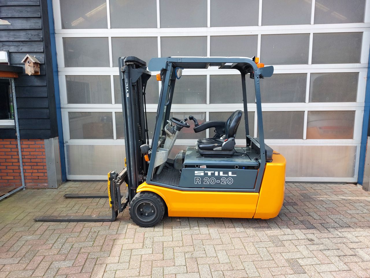 Still R20-20 triplex sideshift 2004