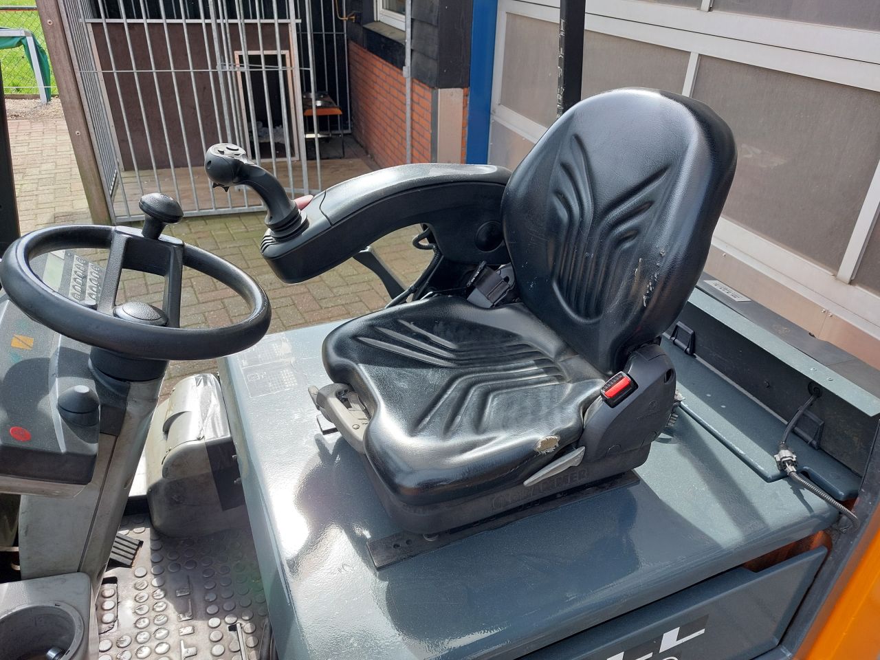 Still R20-20 triplex sideshift 2004