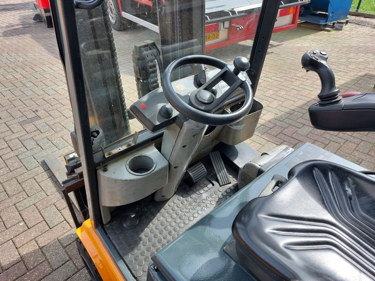 Still R20-20 triplex sideshift 2004