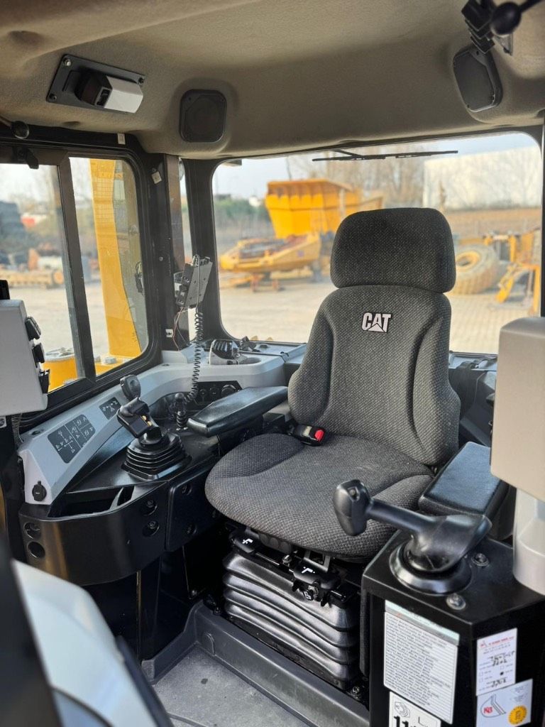CAT D 6 T LGP