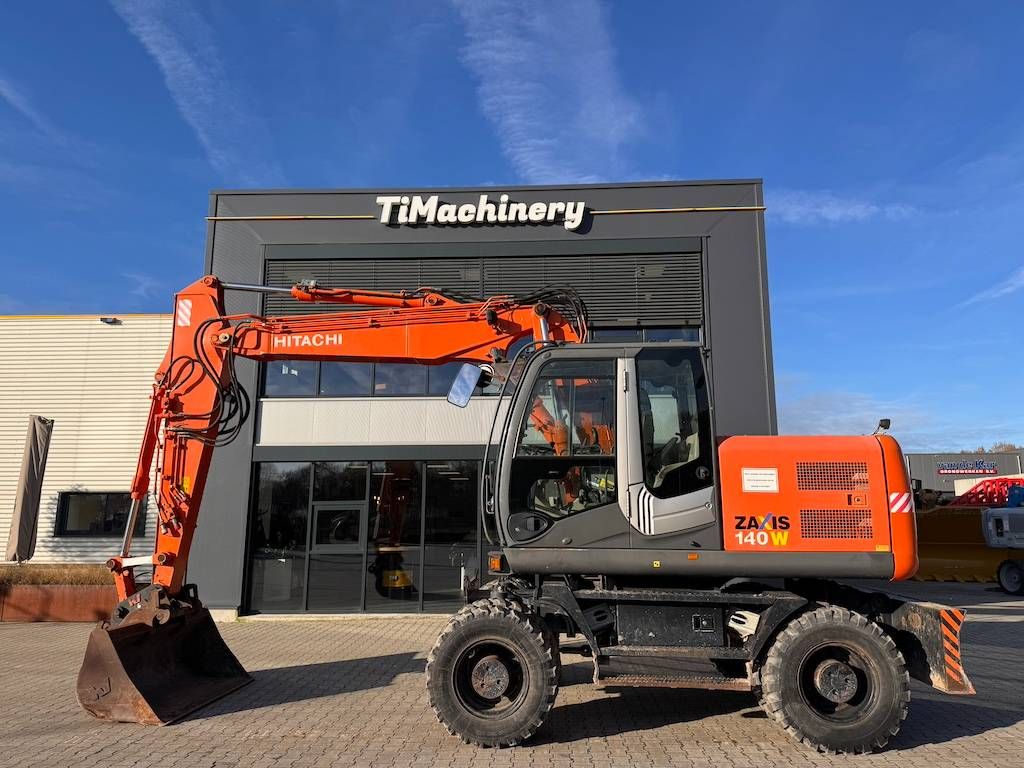 Hitachi ZX 140 W-3