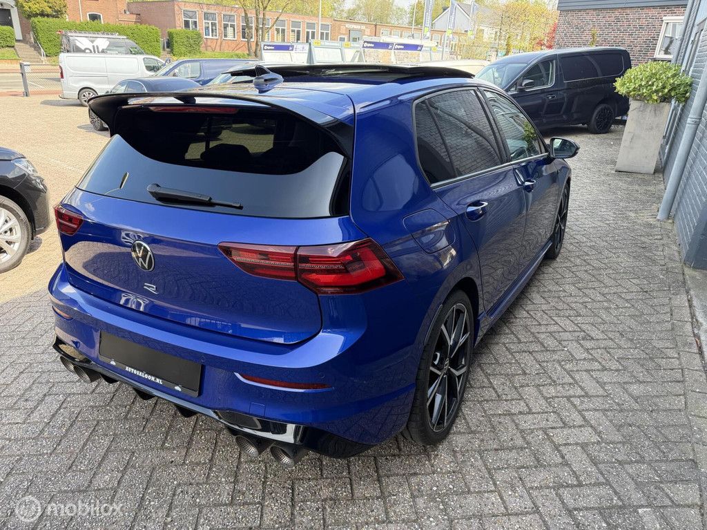 Volkswagen Golf 8 R 2.0 TSI 320 PK Akrapovic Vol Opties