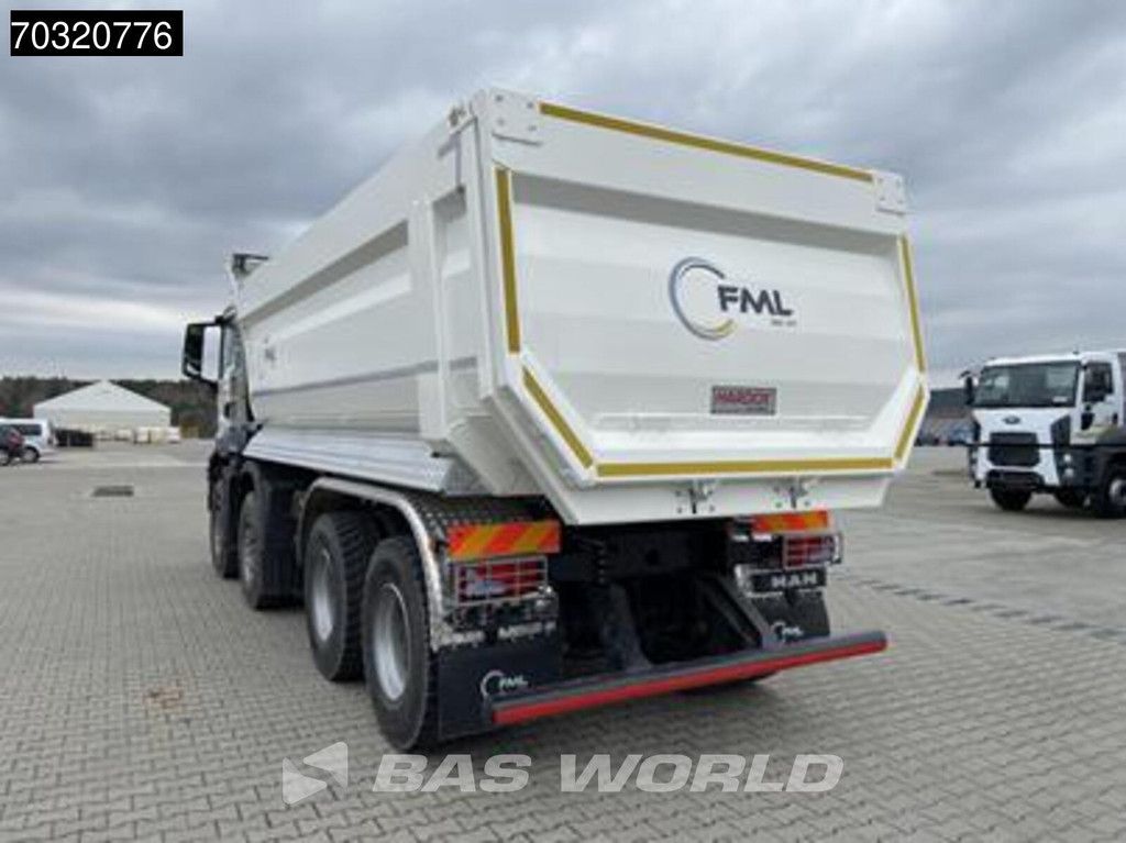 MAN TGS TGS 41.400 8X4 NEW! 21m3 tipper Steelsuspension Big-Axle Manual EURO 2