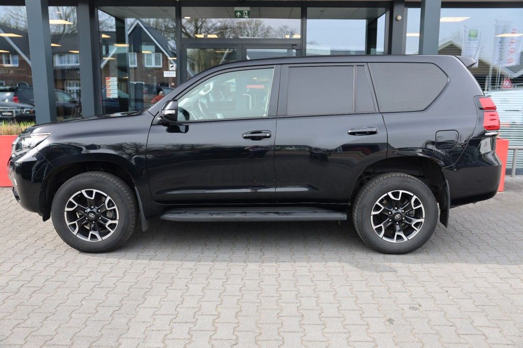 Toyota Landcruiser 150 2.8 D-4D 5DRS CHALLENGER A/T VAN