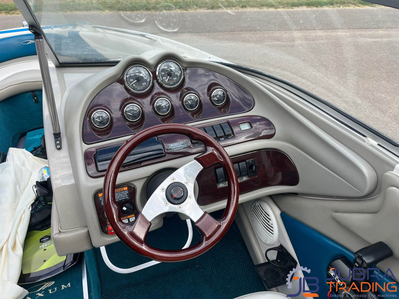 Maxum 2100SR Speedboot V8 | 1998 | 8 Pers | 6,8M | Mercruiser
