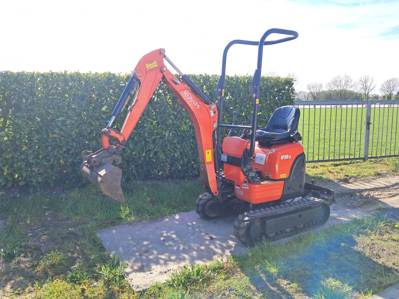 Minigraver Kubota U10-3 / Hydr. Snelwissel / Minikraan / 1700 uu