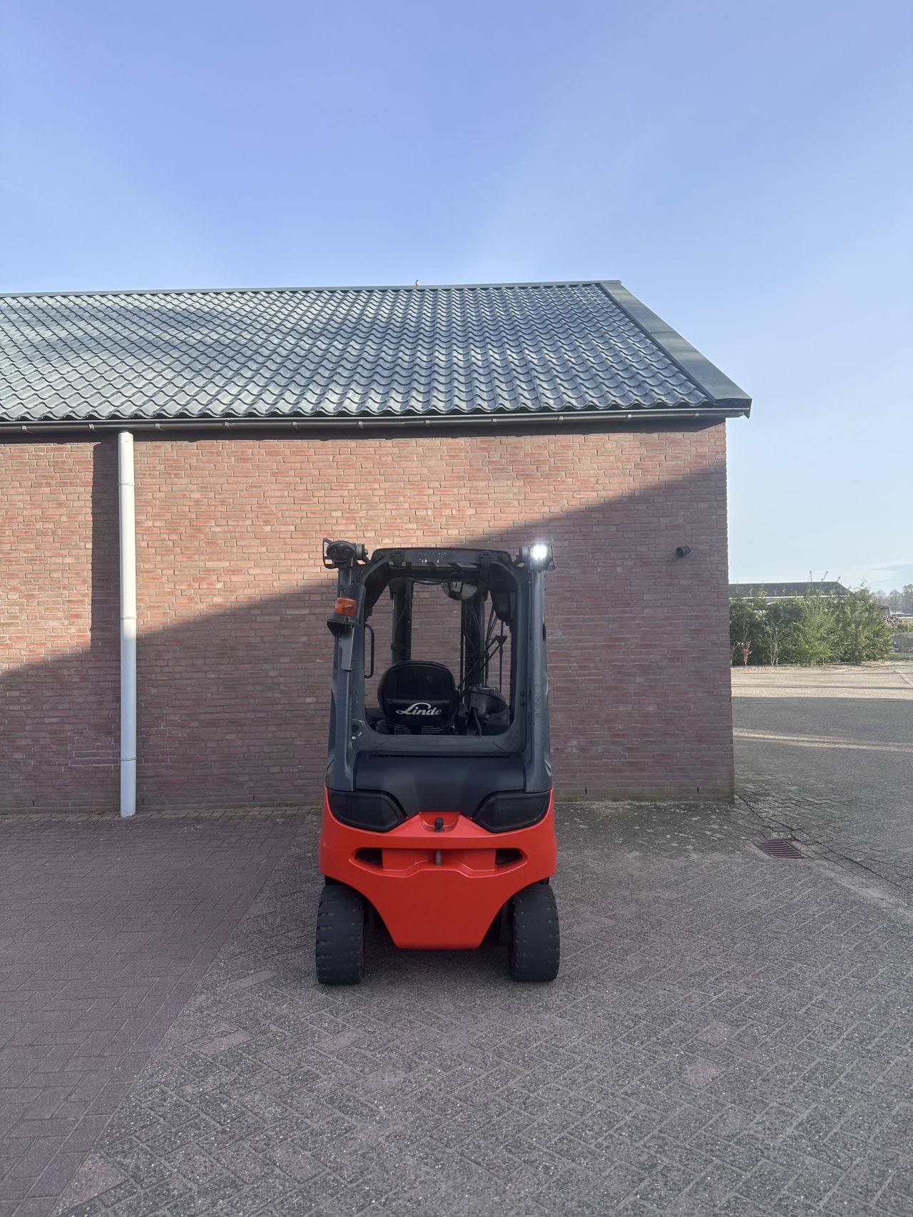Linde E25L-01 2500kg 2023 triplo elektrische heftruck