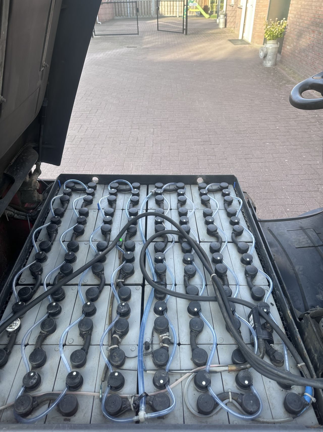 Linde E25L-01 2500kg 2023 triplo elektrische heftruck