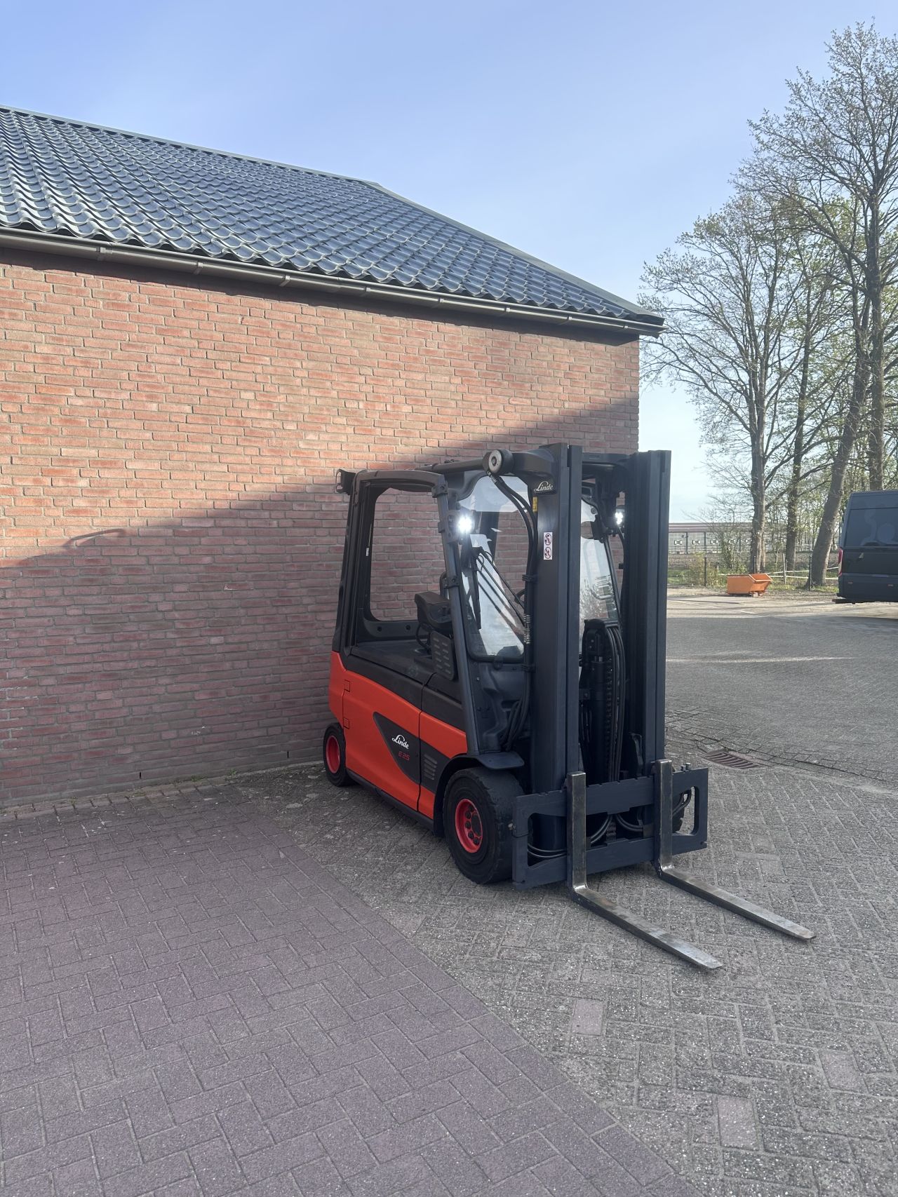 Linde E25L-01 2500kg 2023 triplo elektrische heftruck