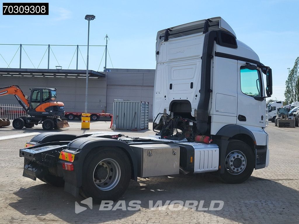 Mercedes Actros 1845 4X2 Low Mileage! StreamSpace Retarder Navi