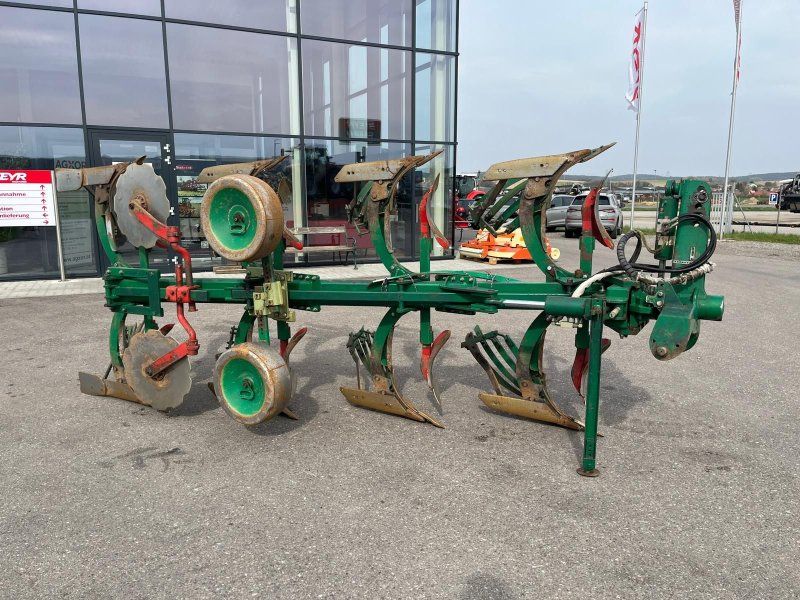 Regent TITAN 160T CX 4-schar mit Streifenkörper