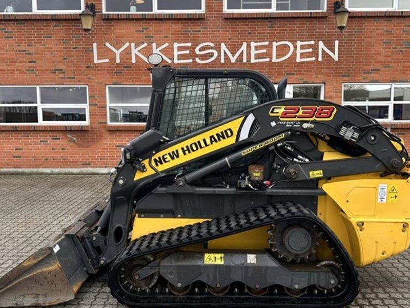 New Holland C238