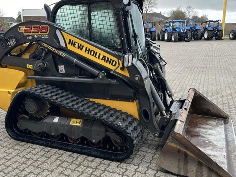 New Holland C238