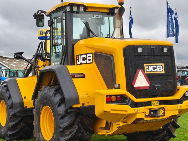 JCB 435s
