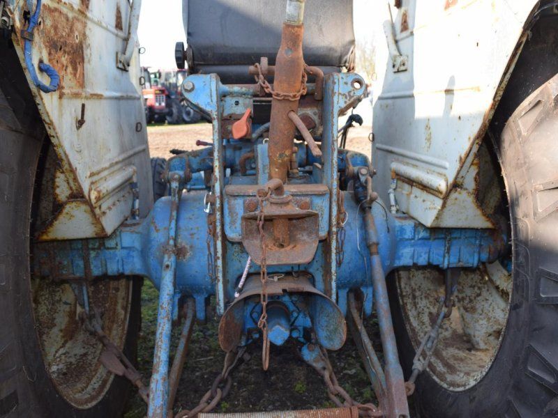 Ford 4000