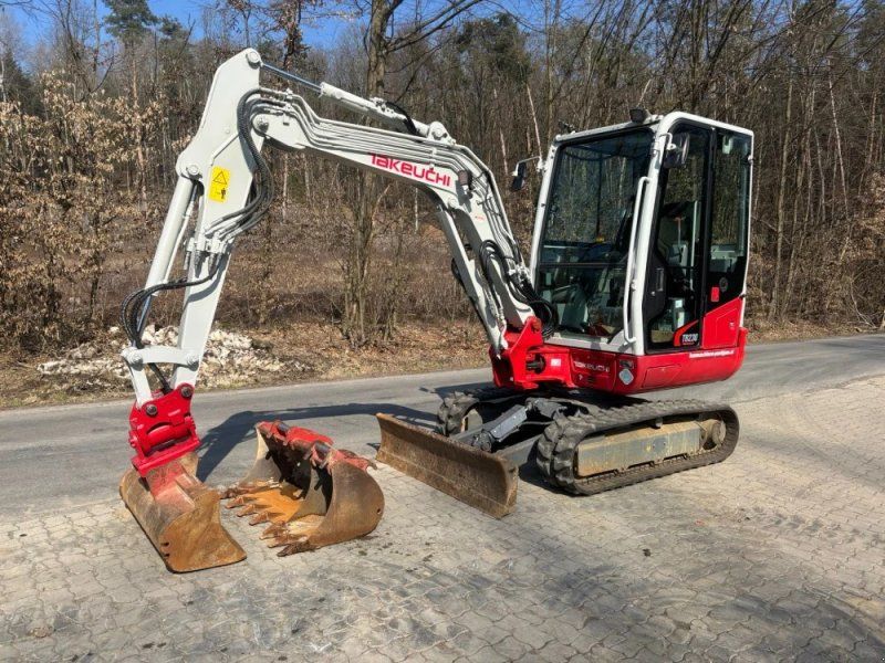 Takeuchi TB 230