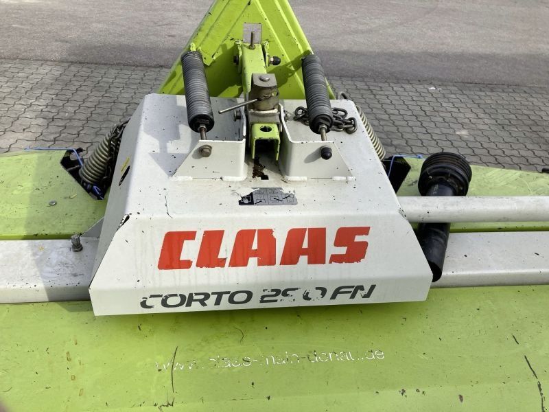 Claas CORTO 290 FN