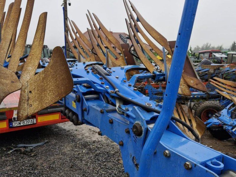 Lemken Titan 11