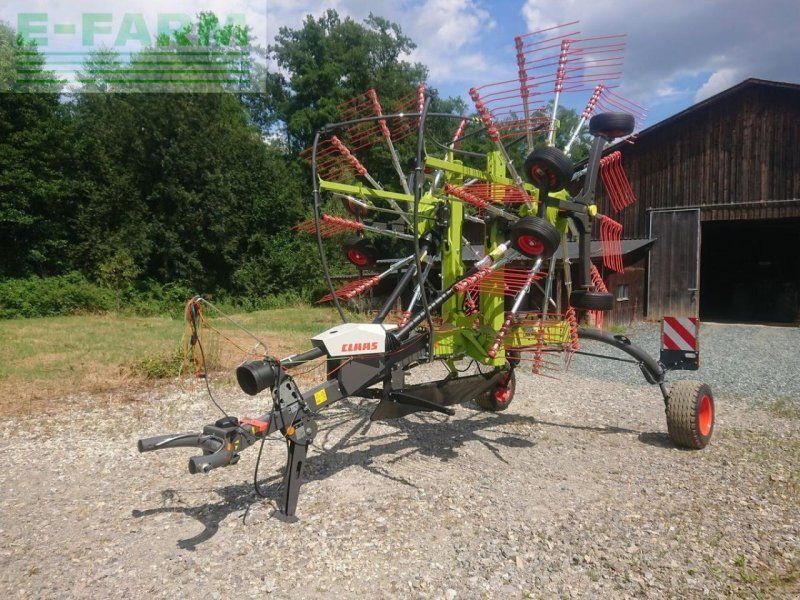 Claas liner 2700