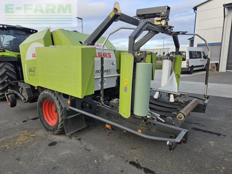 Claas rollant 355 rc uniwrap