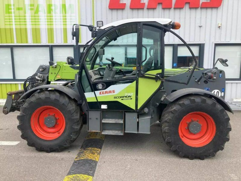 Claas scorpion 732 vp t4f advanc