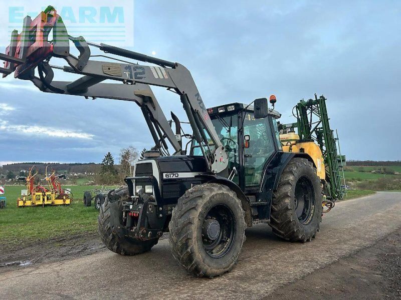 Massey Ferguson 6170  frontlader