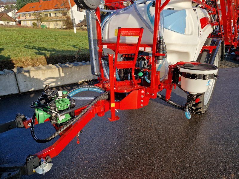 Jar-met 2500l 15m Anhängespritze Bordcomputer ARAG Lechler Geschw. Ausbr