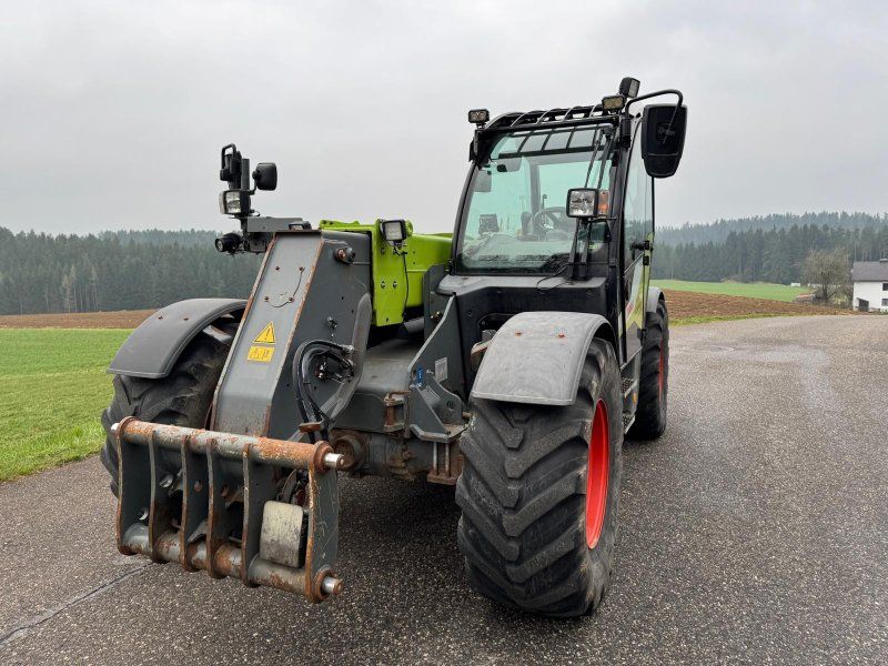 Claas Scorpion 756