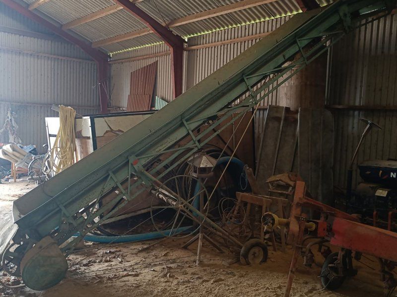 Halmør ca. 6 meter med fast bund