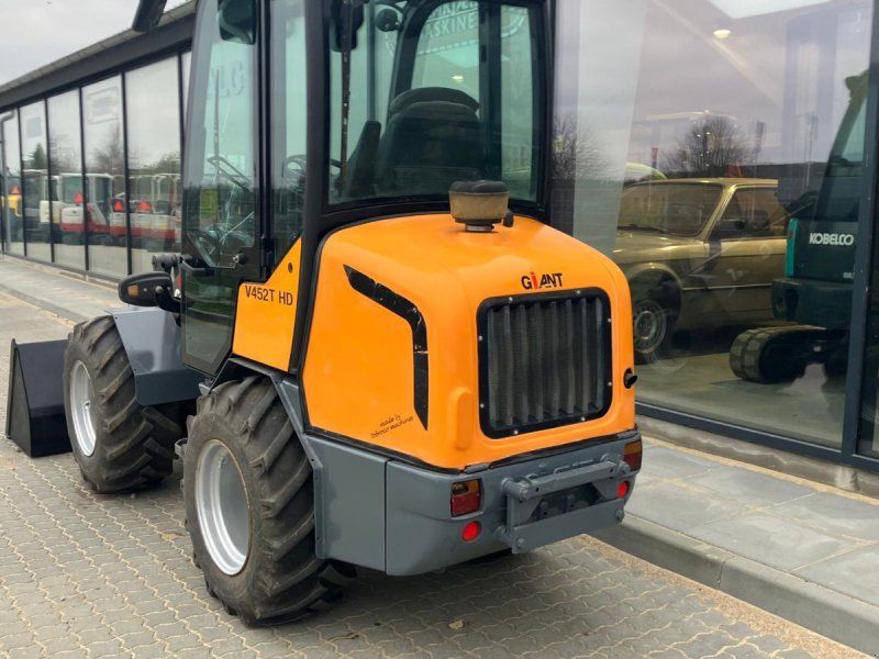 Giant V 452 T X-TRA HD 452 T HD X-tra