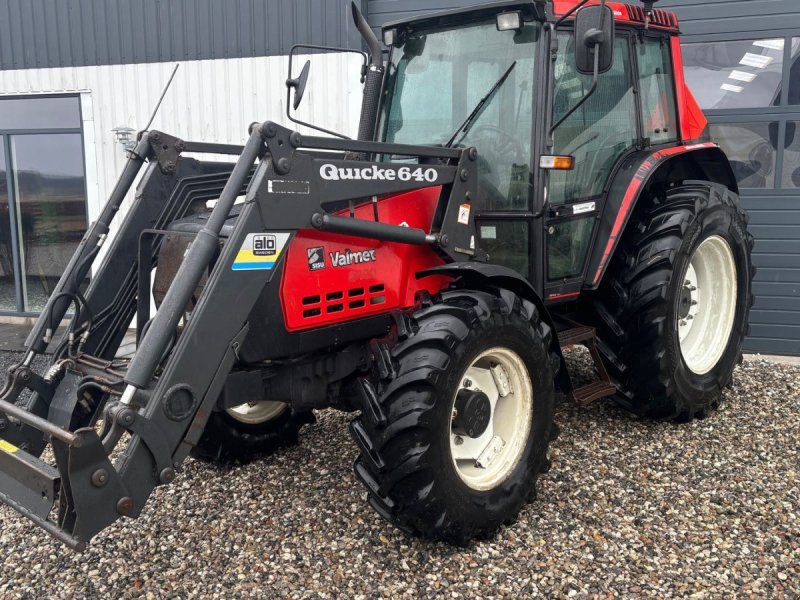 Valmet 6400 med Ålø Quicke 640 frontlæsser
