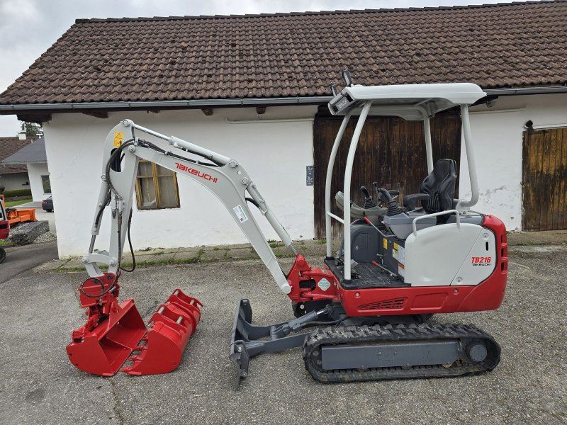 Takeuchi TB216