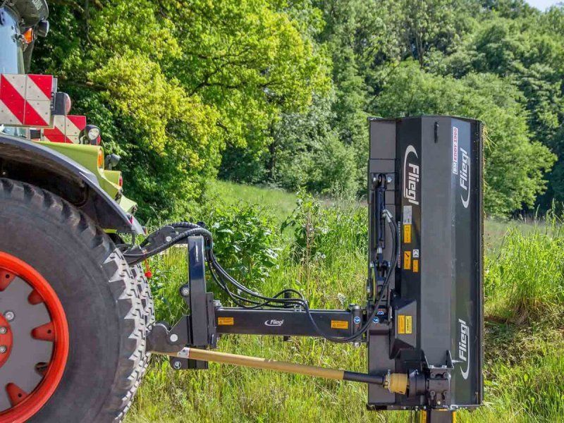 Fliegl Böschungsmulcher
