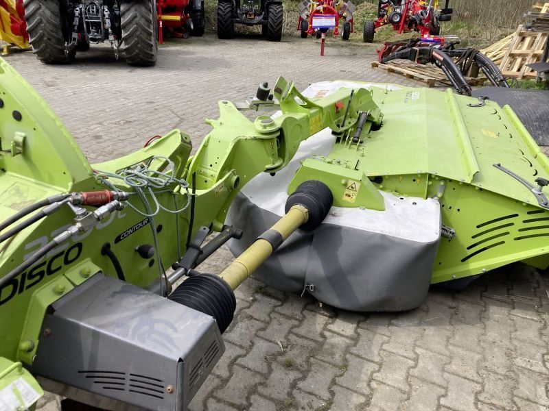 Claas DISCO 3200 C CONTOUR