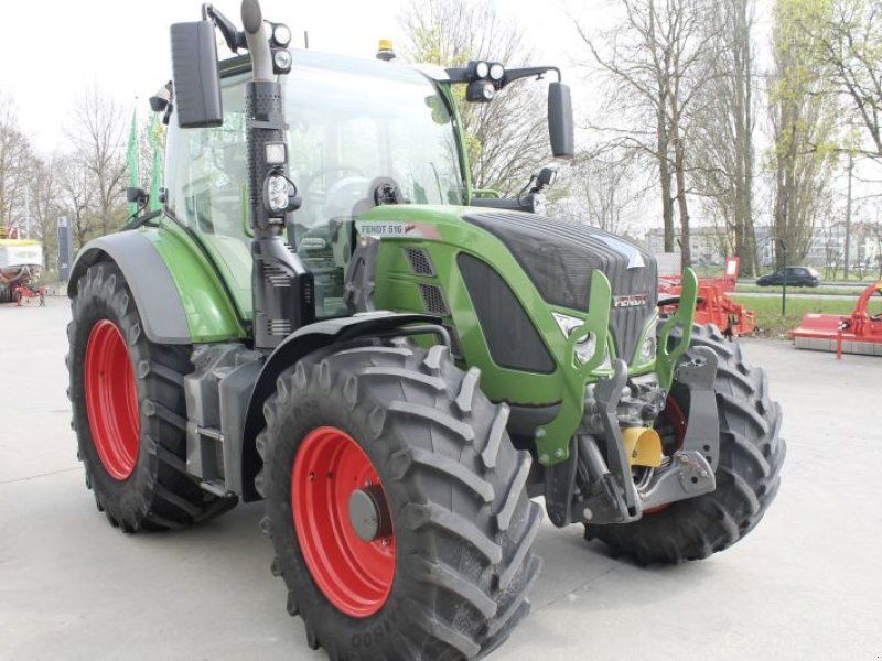 Fendt 516 VARIO S4 PROFI PLUS