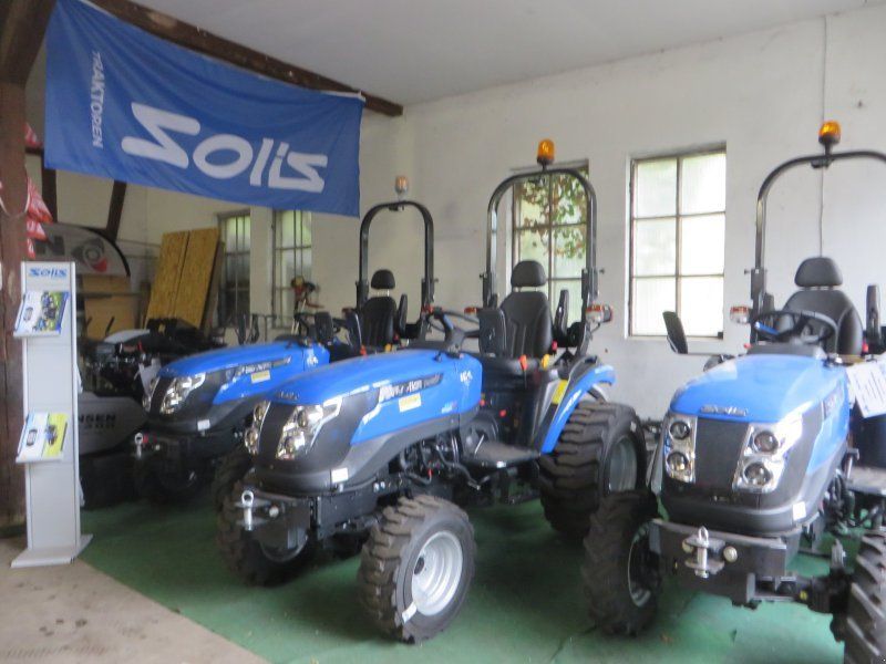 Solis 26 HST (Hydrostat) + breite Industriebereifung + Straßenzulassun
