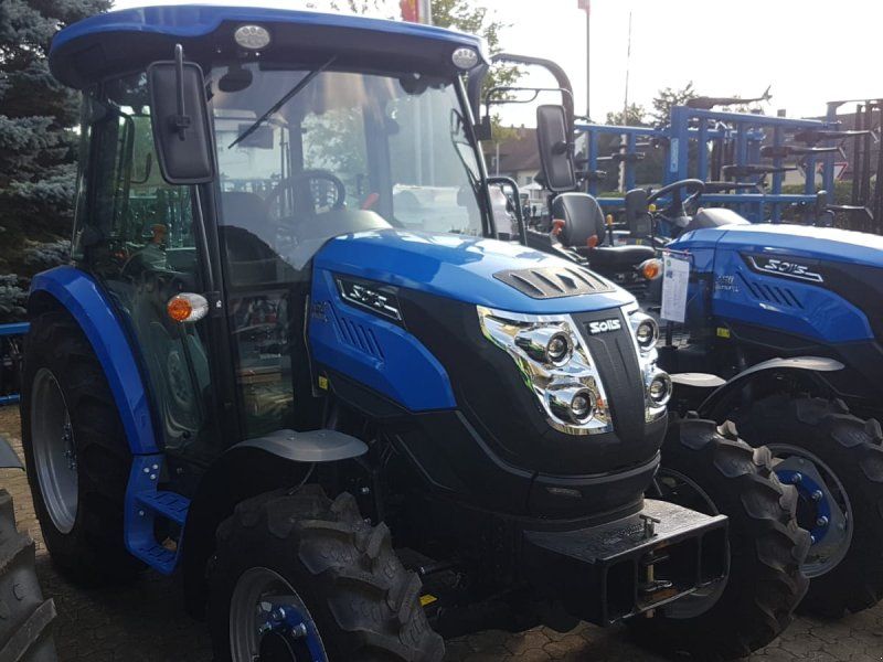 Solis 50 Stage V Kabine + 3 DW + Auto. Zugmaul + Radial-Reifen + Zulas