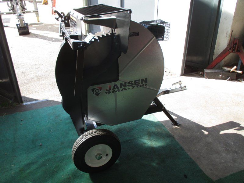 Jansen SMA-700 Benzinmotor 15 PS Hartmetallbestückt Wippkreis