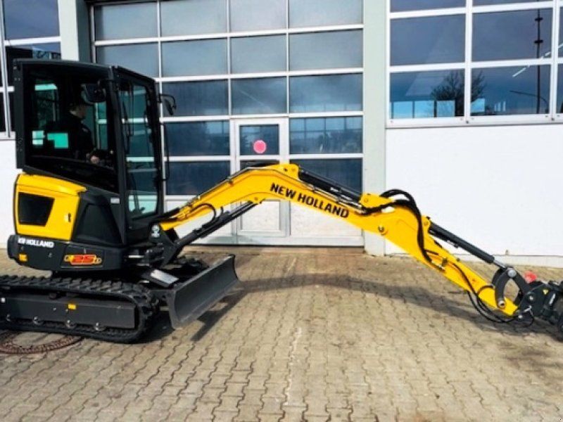 New Holland E 25 C